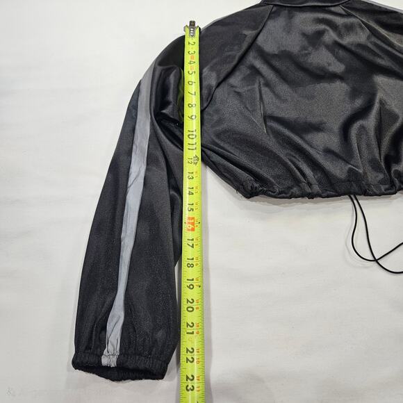 Forever 21  Medium Cropped Windbreaker 1/4 Zip Lightweight Jacket Y2K Retro NWT - Picture 5 of 8